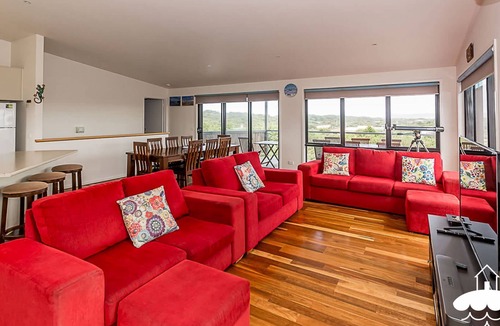 Sandy Point House | 37 Oceanview Pde Sandy Point