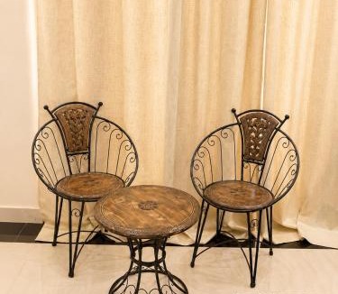 Sector D Apartment | 3BHK Apartment in Vasant Kunj near IGI Airport