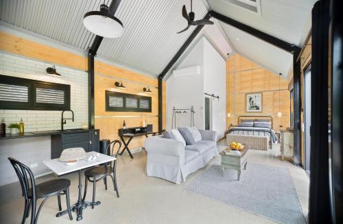Whitfield House | 3BlackSHEDS