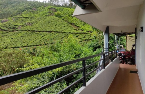 Moolakadai Hotel | 7 Malai Residency
