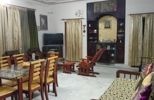 Gomti Nagar Apartment | Aadhaar