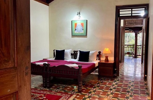 Meppadi Hotel | Aaranyakam