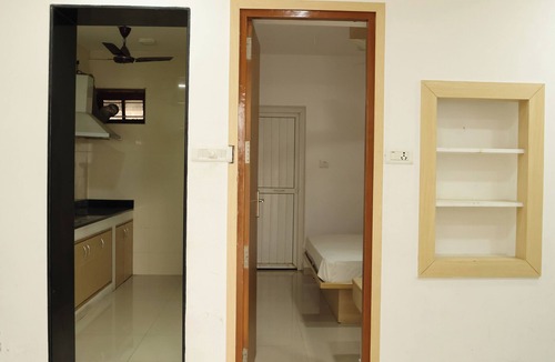 Coimbatore Hotel | Aaru Residency