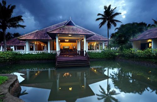 Kumarakom Resort | Abad Whispering Palms