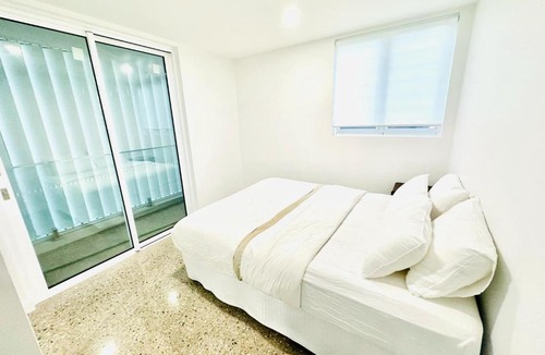 Port Kembla Bed & Breakfast | Absolute Beach Front