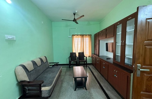Tirupati Hotel | Aditya Homestay