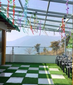 Amritpur Hotel | Aditya Residency Uk04