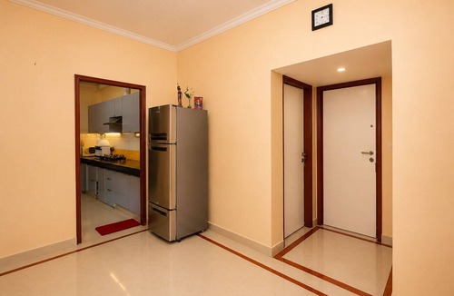 Basai Apartment | Agra Manor by Redolive10min Taj Mahal 3bhk