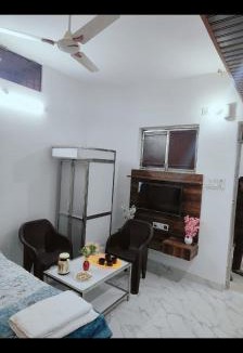 Allahabad Hostel | Agrasen Homestay