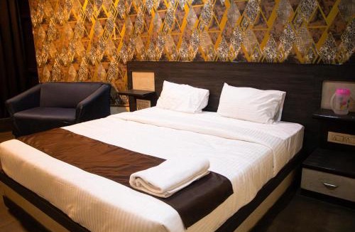 Krishnarajapura Hotel | Aira Suites