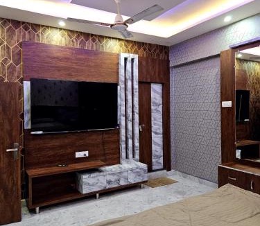 Jhusi House | Ajay homestay
