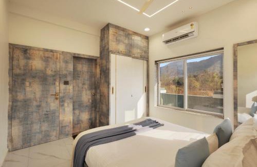 Karjat Villa | ALAYA STAYS Soulskape Villa 4-BHK With Private Pool ,Sit Out , Terrace and Garden Close to Sahyadri Waterfall