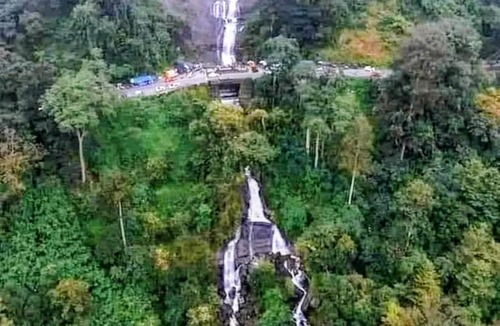 Devikolam House | Alhind Residency , Valara, Munnar