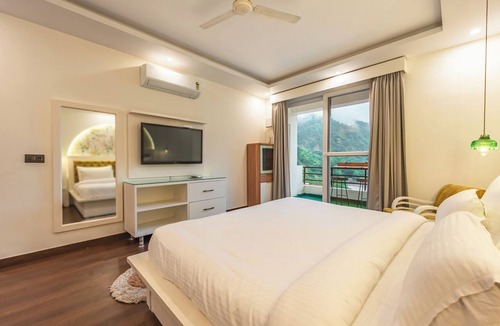 Tapovan Apartment | Aloha On The Ganga Almost Heaven 2BR Condo With Pool