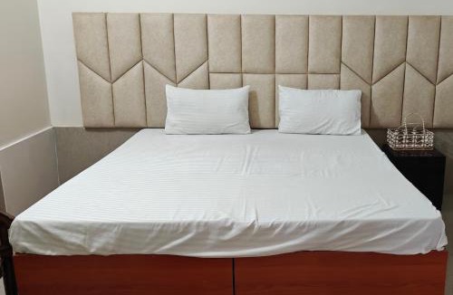 Varanasi Resort | Amantran Farm Retreat