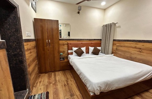 Raipur Hotel | Amma Rooms and Dormitory