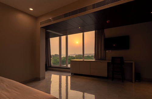 Varanasi Hotel | Amritara The Samagam