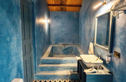Mandrem Hotel | Aqua Bella Resort