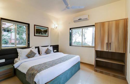 Panchgani Villa | Aqua Villa, Esperanza by Svar Stays with Breakfast, Swimming Pool view & Valley View