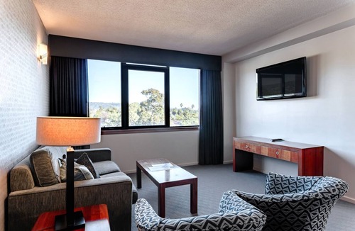 Fullarton Hotel | Arkaba Hotel