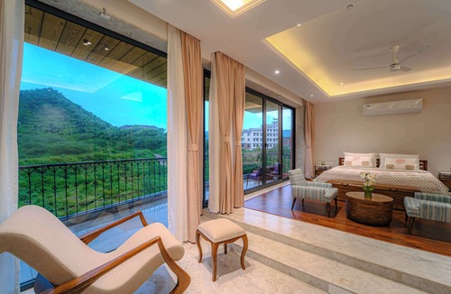 Amer Hotel | Artisav House-A Luxury Boutique Stay