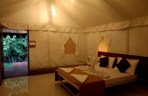 Ganeshgudi Hotel | Ashoka jungle river resort