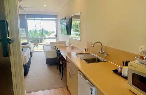 Atherton Hotel | Atherton Motel