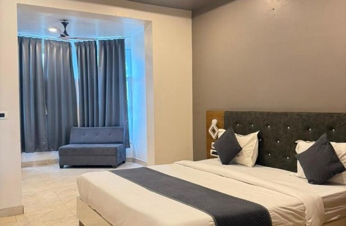 Udaipur District Hotel | Aura By Arihant Countryside Retreat