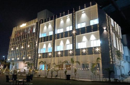 Lucknow Hotel | Awadh Indoor Sports And Resort Centre