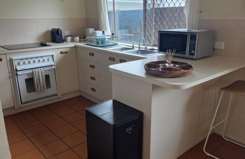 Wilston Hostel | Aztec mixed share accommodation WILSTON