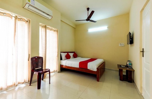 Sholinganallur Hotel | B2N Hotels Sholinganallur, OMR