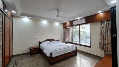 Dadar East Apartment | Bachis Nest Stylish 3BH Heritage Vibe