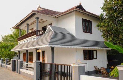 Kumarakom House | Backwater Home