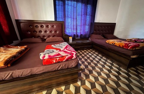 Sitapur Hotel | Bahram vatika