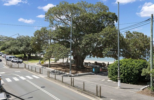 Mosman Apartment | Balmoral Beachfront 2 Bedroom Apartment