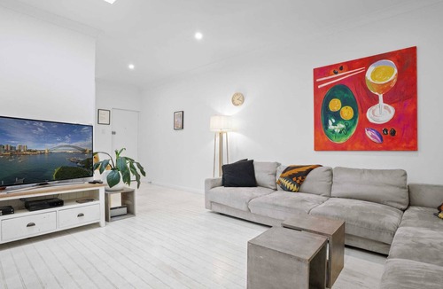 Mosman Apartment | Balmoral Beachfront 2 Bedroom Apartment