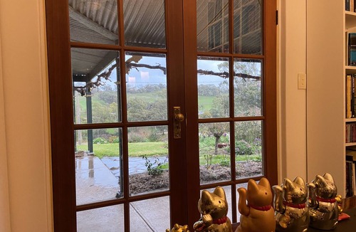 Upper Wakefield Hotel | Battunga Cottages