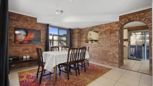 Woorim House | Beach Side Hideaway