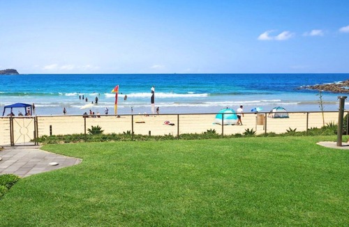 Avoca Beach Apartment | Beachfront Avoca Beach - Soundwaves 1