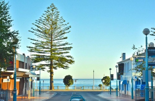 Burnie Hotel | Beachfront Voyager Motor Inn