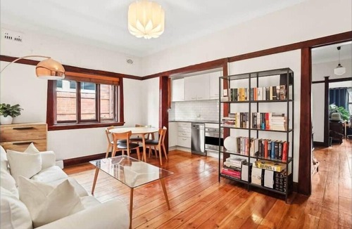 Coogee Apartment | Beachside abode - 150m to beach