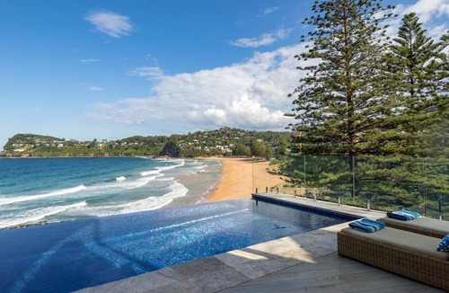Whale Beach House | Beachside Whale Beach by TCC