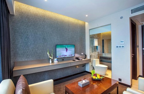 Uttara Hotel | Best Western Plus Maple Leaf