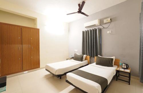 Porur Hotel | Blessings Prime Porur - Near DLF