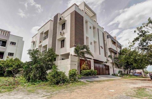Kanathur Hotel | Blessings Retreat Uthandi - ECR with Swimming Pool