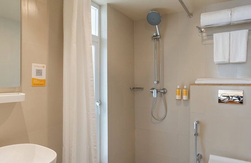 Chandivali Hotel | Bloom Hotel Saki Vihar