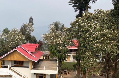 Darjeeling House | Bloomfield Farmhouse and Eco-Resort - 2