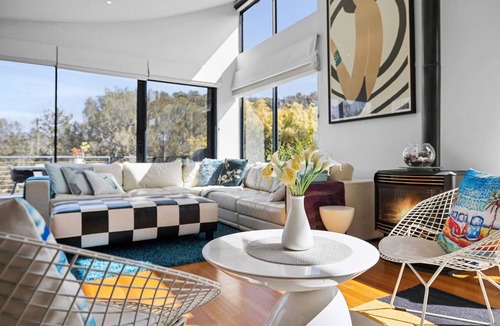 Aireys Inlet House | Blue Datcha