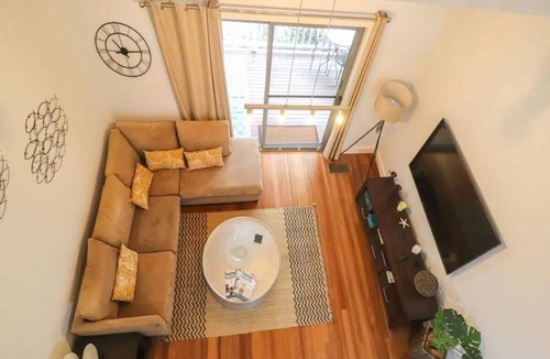 Cams Wharf Villa | Blue Lago at Raffertys Resort