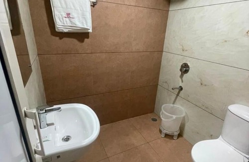 Patiala Hotel | Bombay Residencee